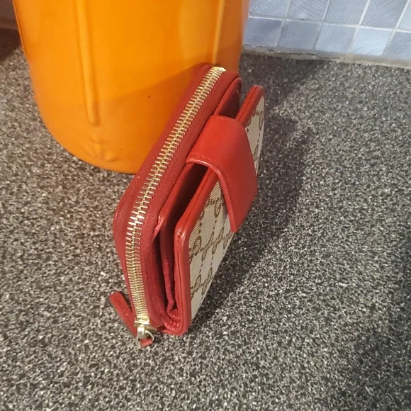 Gucci Monogram Zip-around Wallet - Picture 7 of 13